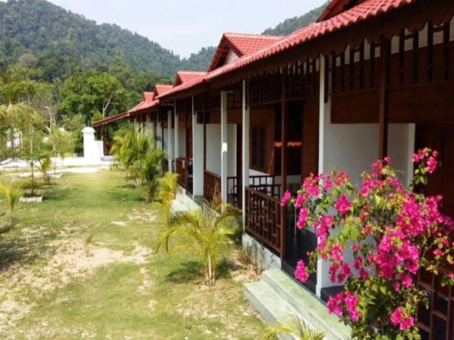 Pangkor Waterfall Beach Resort Kampung Teluk Nipah Exteriér fotografie